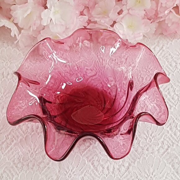 Cranberry Glass Dish 8.25 inch Handcrafted Candle Holder Ruffled Candy Dish - Picture 6 of 9